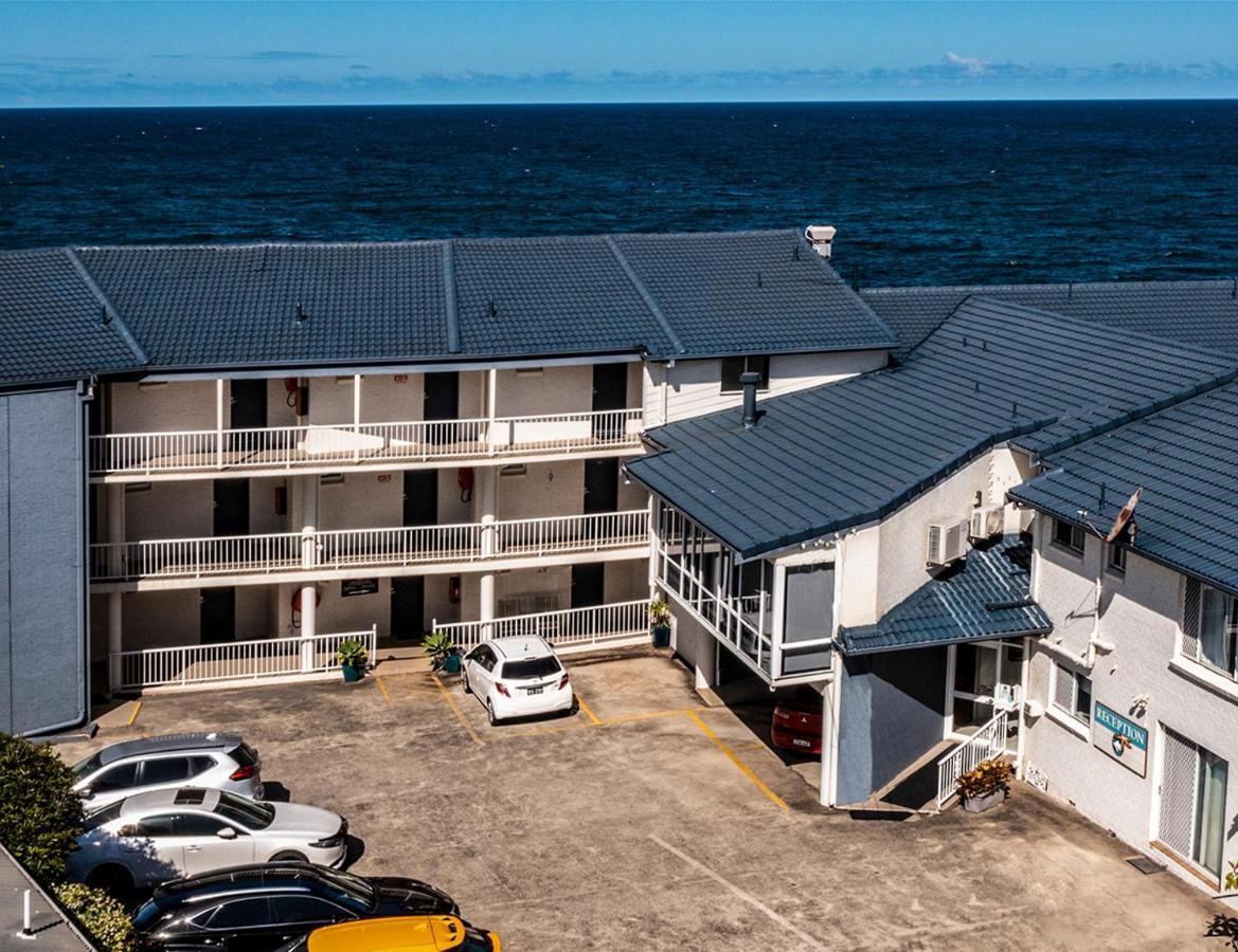 Ocean Front Motel Entrance Екстериор снимка
